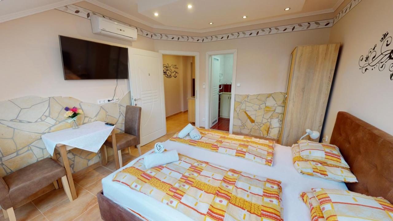 Cristian Apartman Hajdúszoboszló Extérieur photo