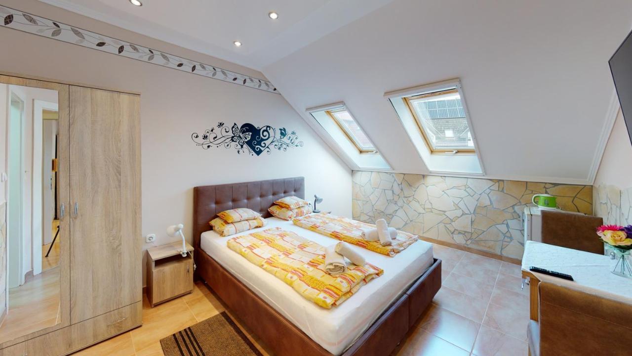 Cristian Apartman Hajdúszoboszló Extérieur photo