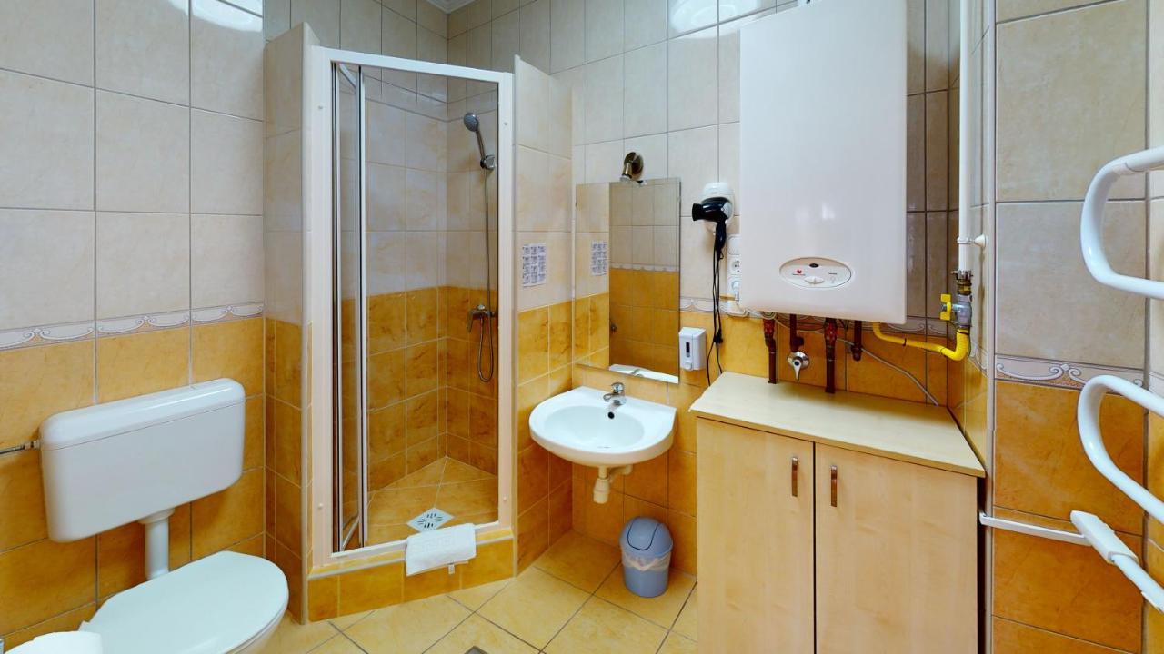 Cristian Apartman Hajdúszoboszló Extérieur photo