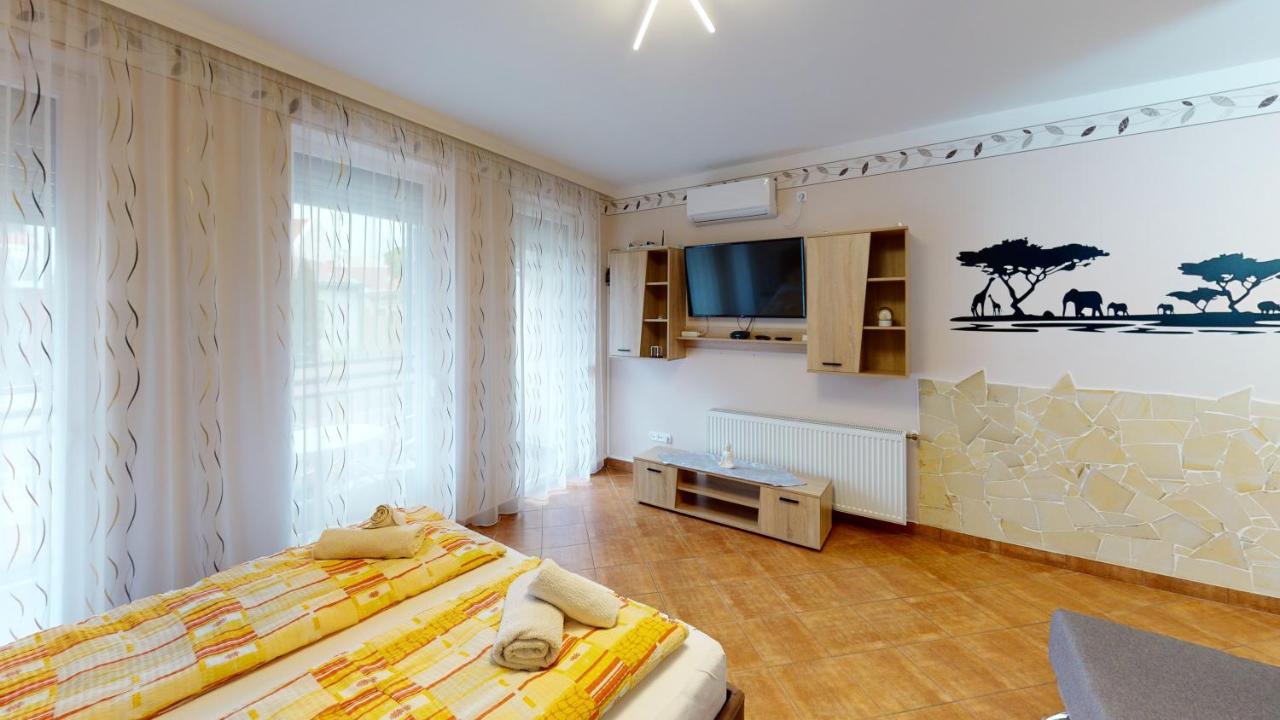 Cristian Apartman Hajdúszoboszló Extérieur photo